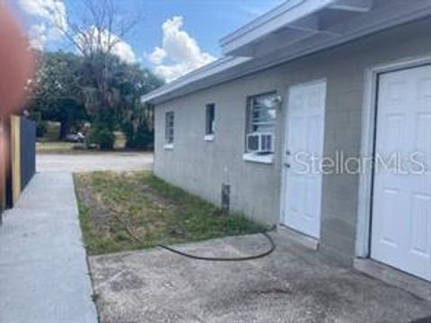 Duplex in ORLANDO FL 740-742 ANDERSON STREET 1.jpg