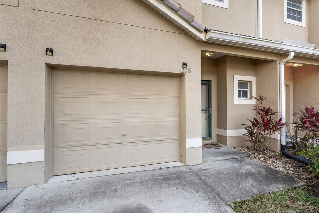 Photo of 1278 N Fairway Drive, Apopka, FL 32712 (MLS # O6387036)