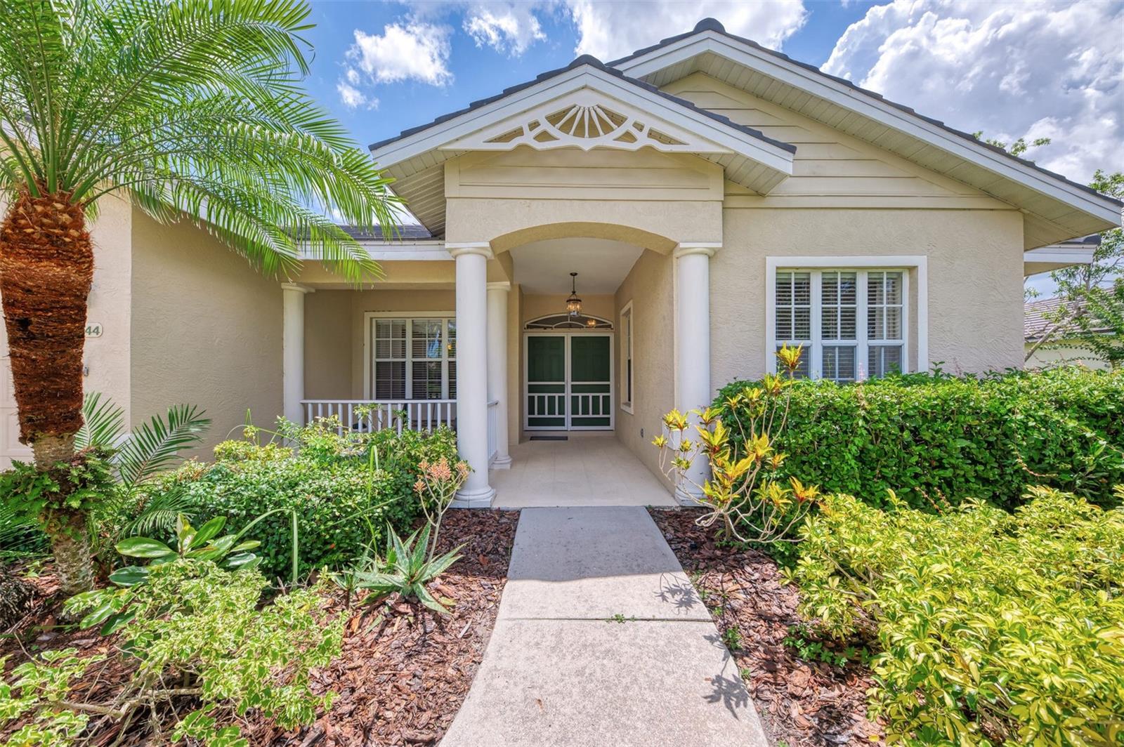 6644 BUTLERS CREST DRIVE