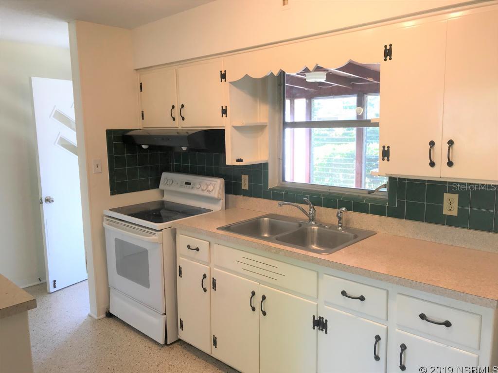 Citrus Manor - Residential Lease