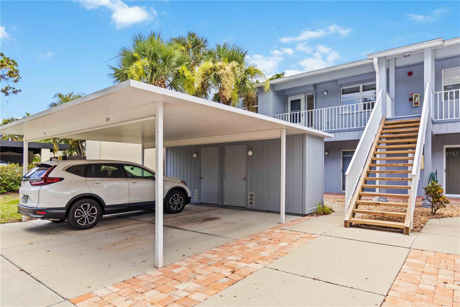 FAIRWAYS AT BIRD BAY - Residential Lease