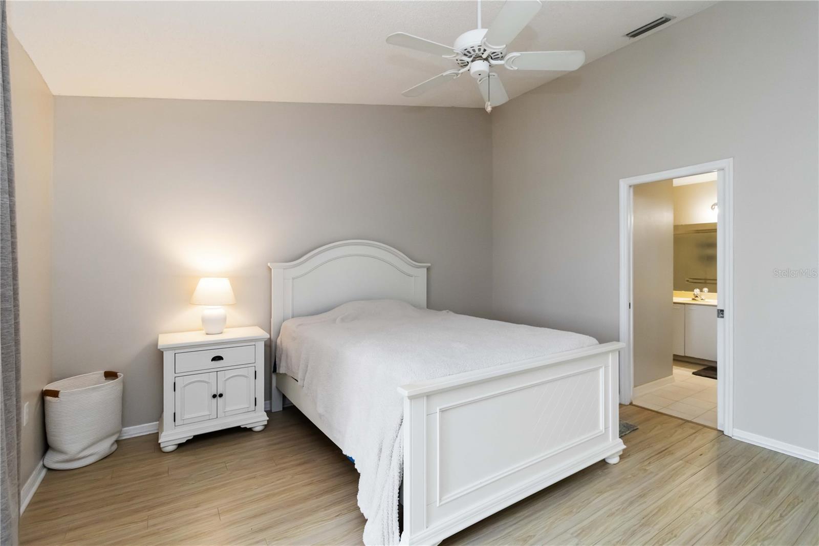 FAIRWAYS AT BIRD BAY - Residential Lease