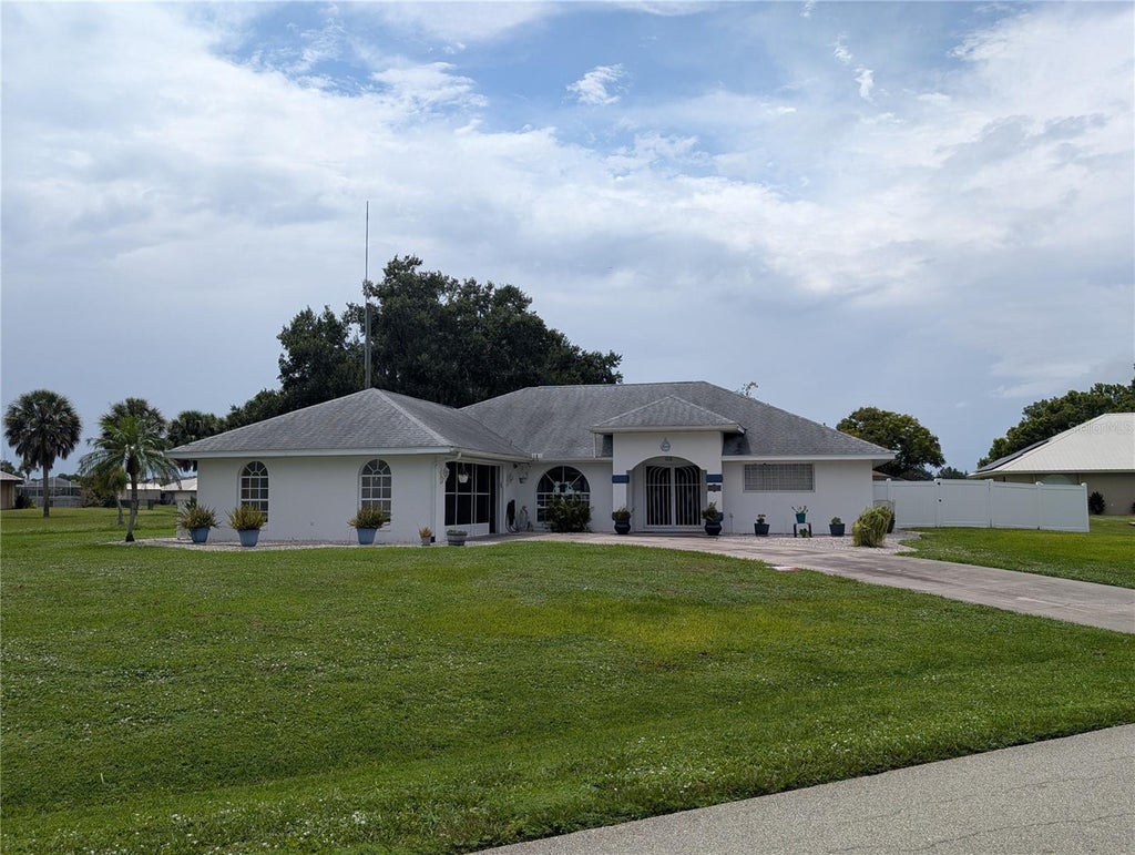 Photo of 6233 Pebble Lane, Sebring, FL 33876 (MLS # TB8539295)