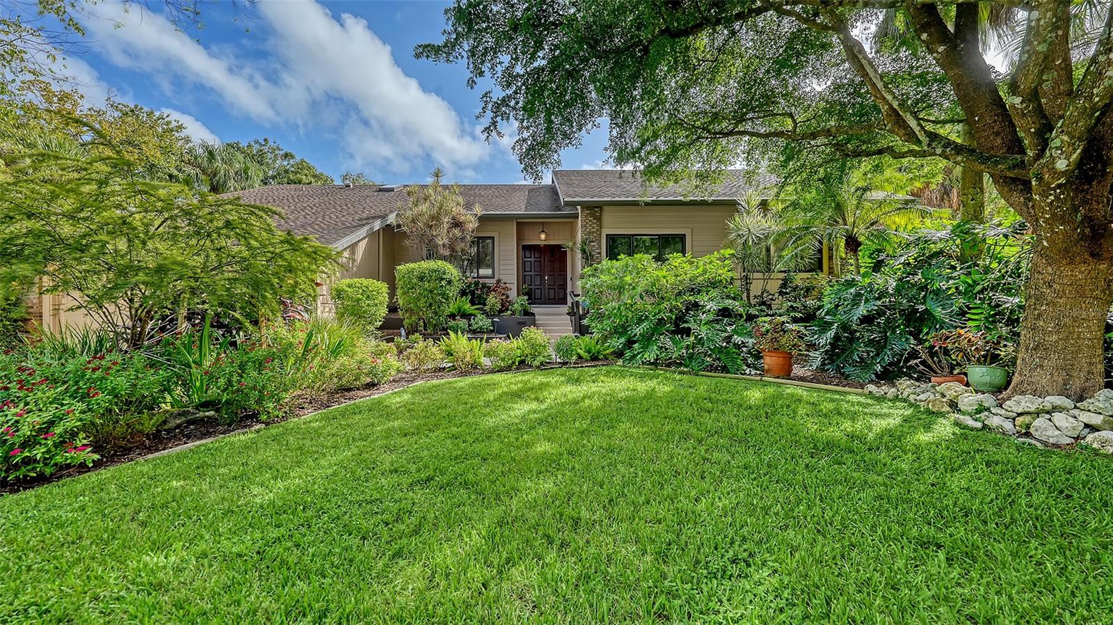 LAKES ESTATES OF SARASOTA - Residential