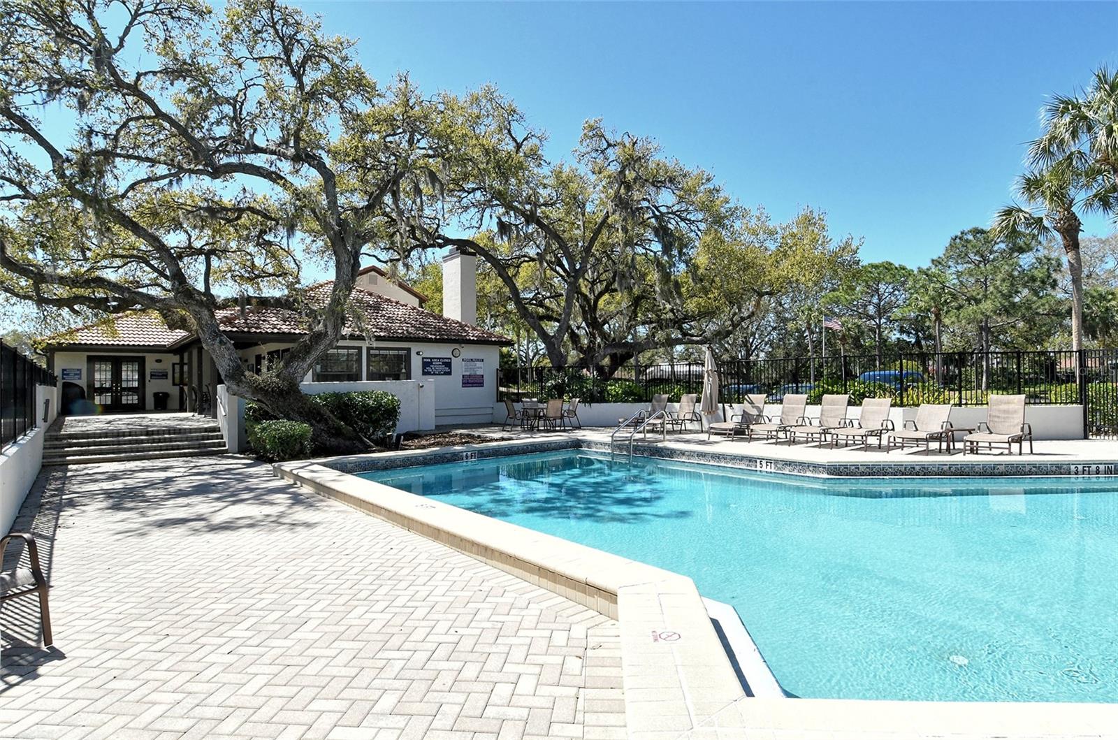 LAKES ESTATES OF SARASOTA - Residential