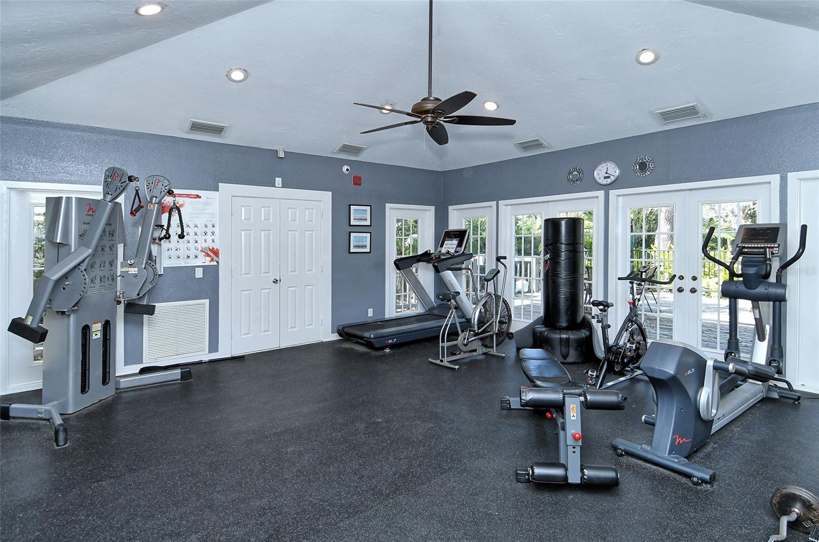 LAKES ESTATES OF SARASOTA - Residential