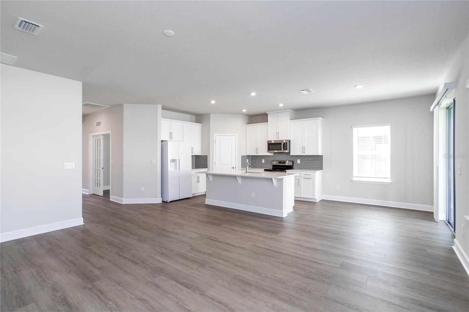 CYPRESS PRESERVE PH 3A & 4A - Residential Lease