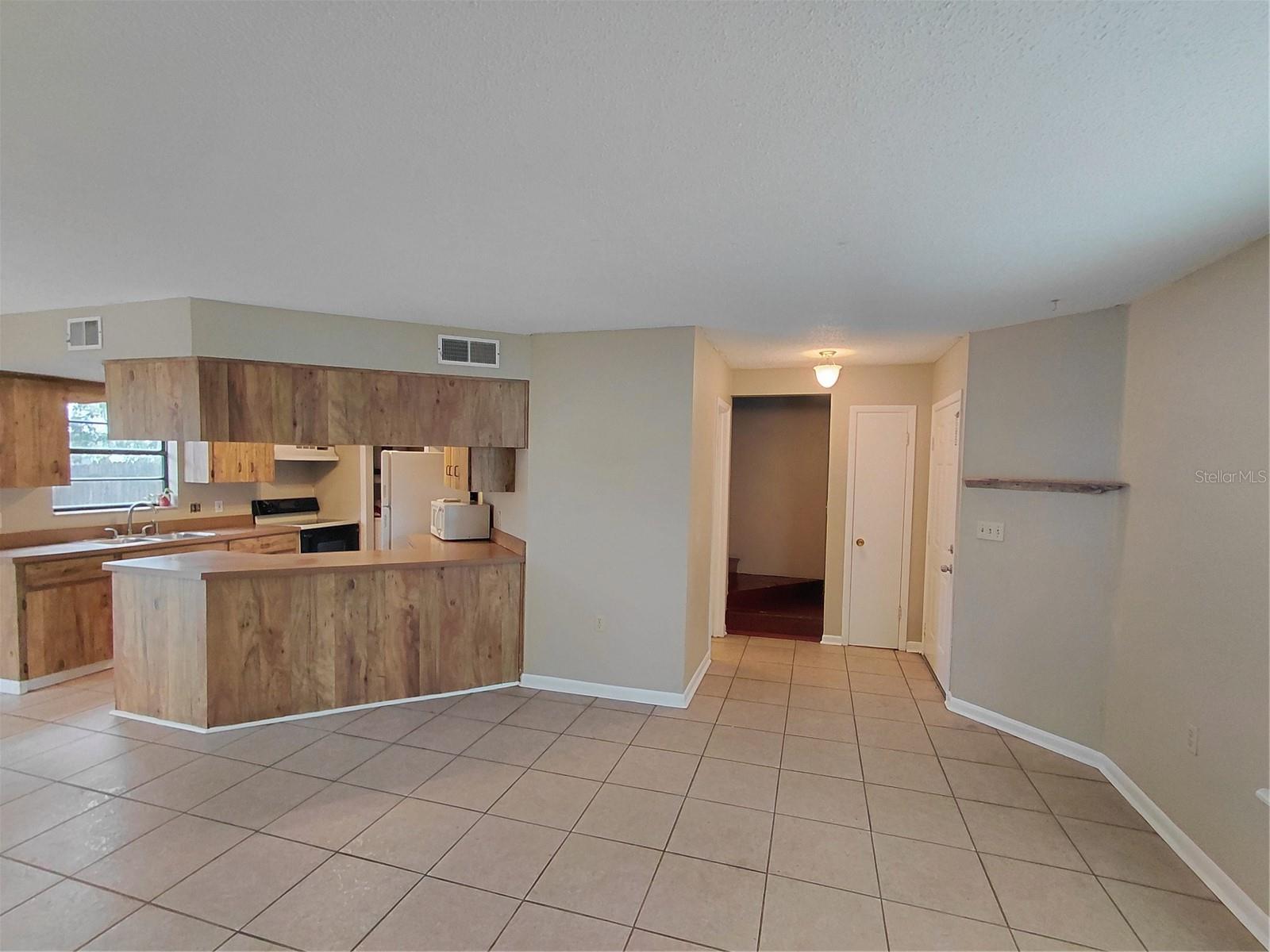 NEW PORT RICHEY CITY - Residential Lease