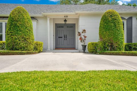 A home in WINTER PARK