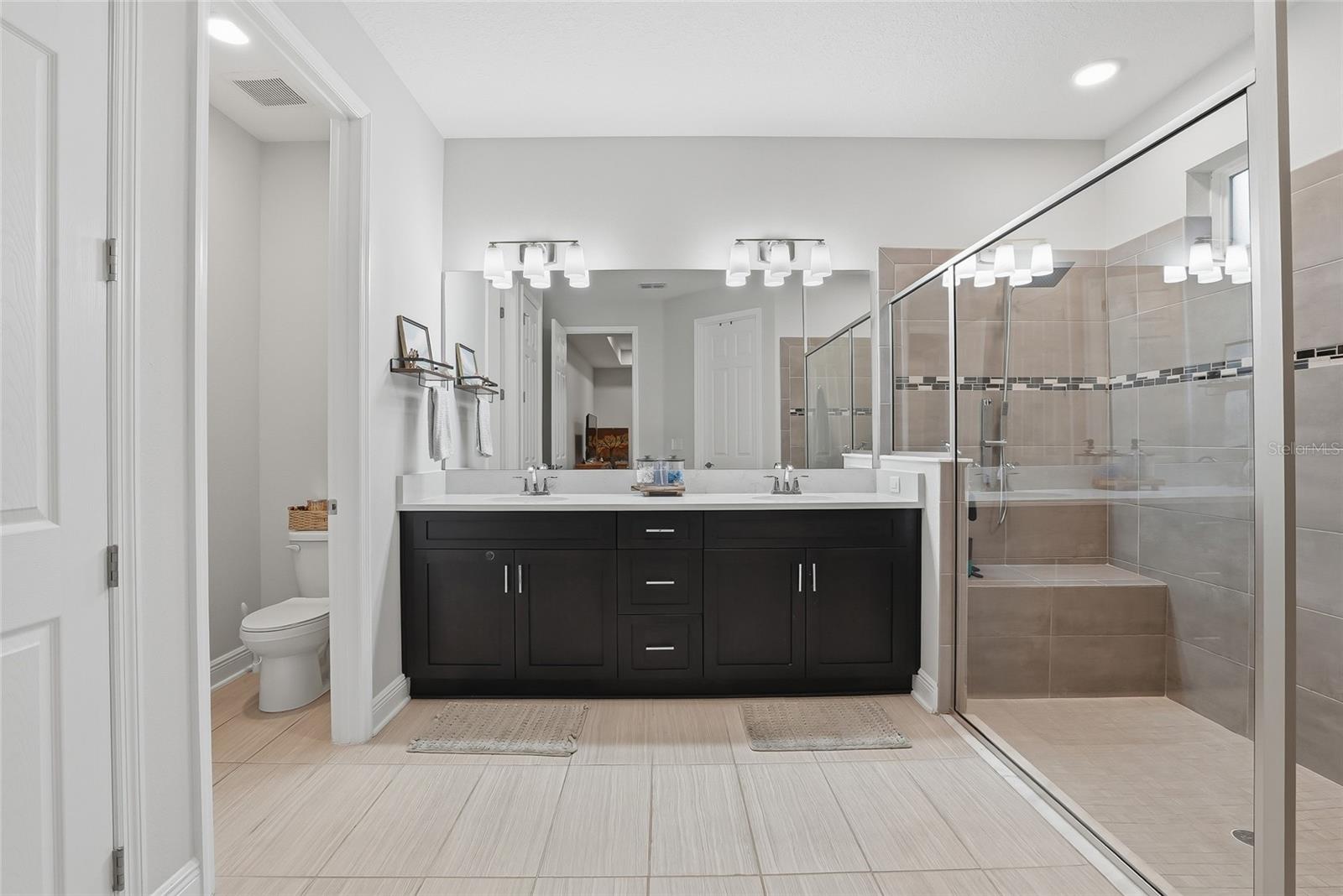 WHISPERING OAKS PRESERVE PH 1 - Residential