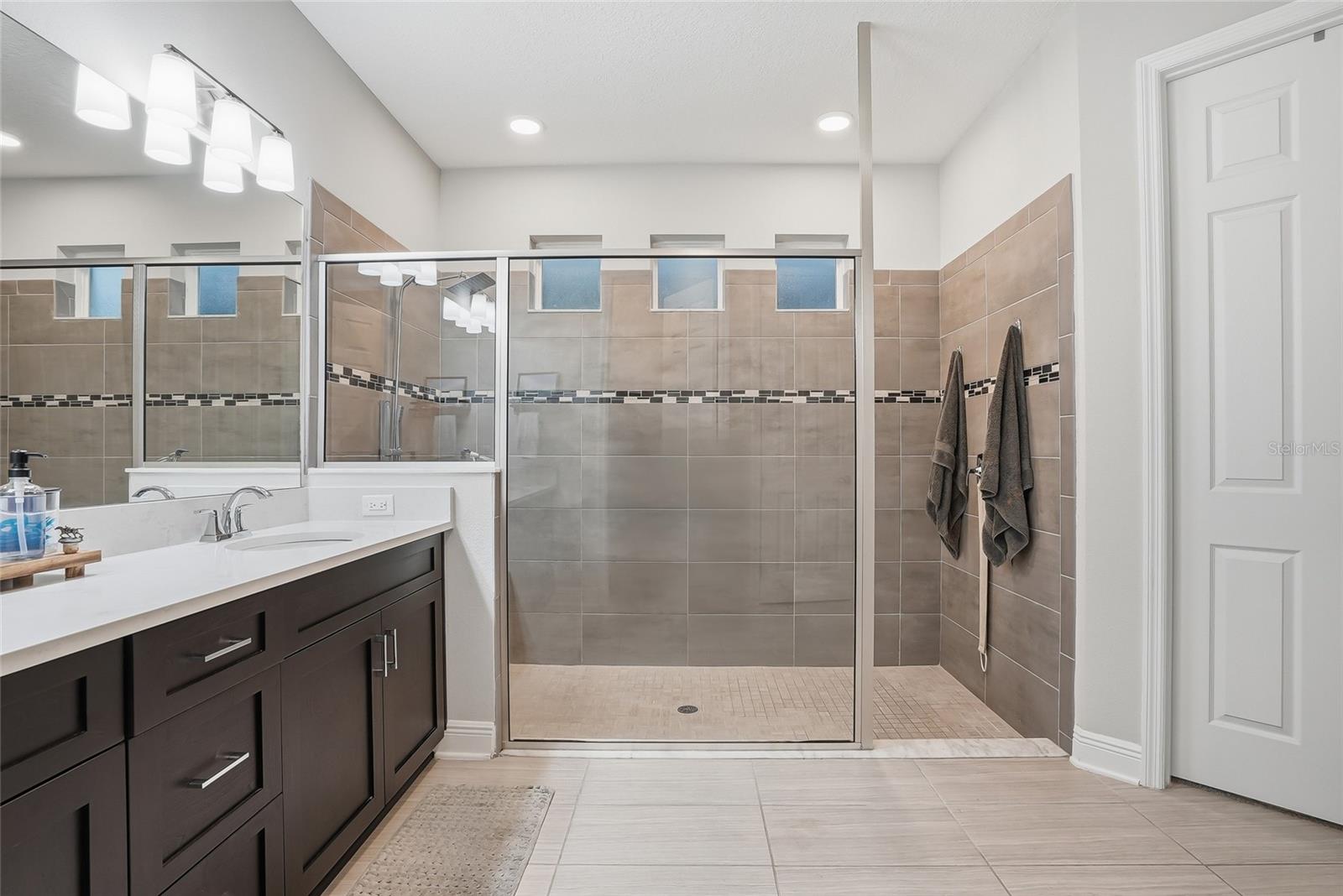 WHISPERING OAKS PRESERVE PH 1 - Residential