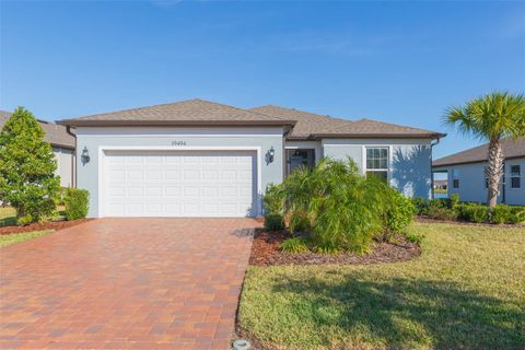 A home in LAND O LAKES