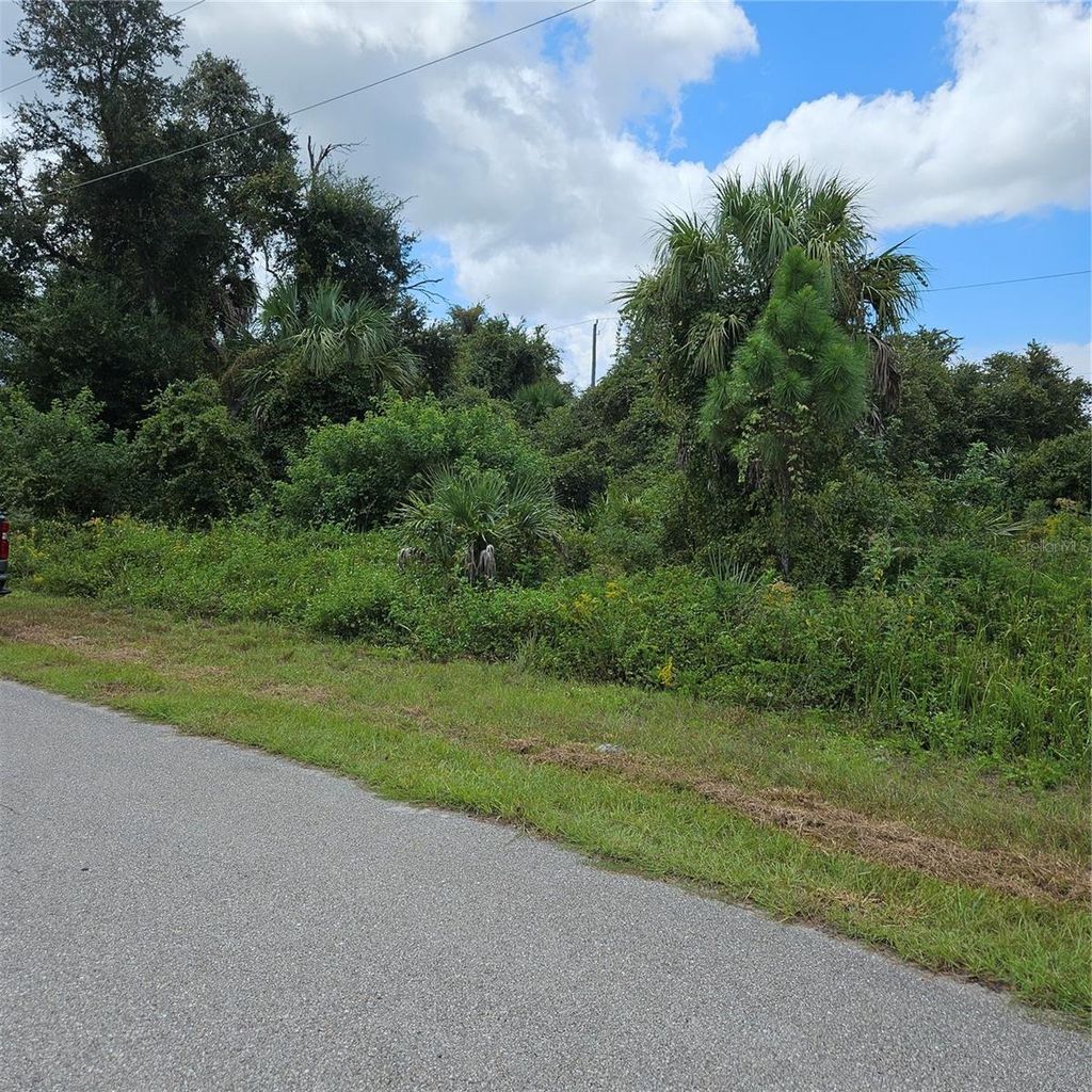 Photo of Dalewood Circle, North Port, FL 34288 (MLS # C7497302)