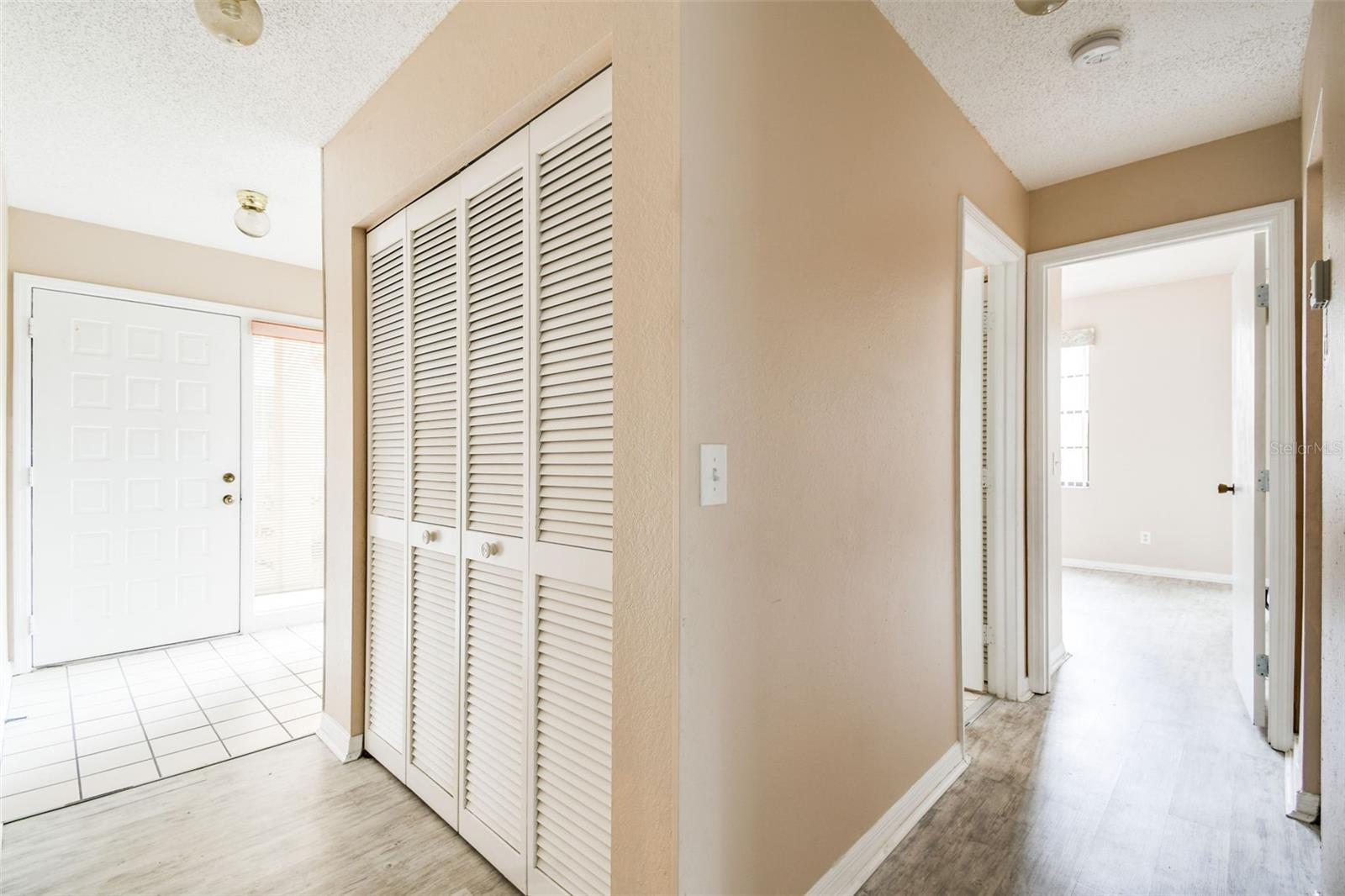 ST ANDREWS CONDO - Residential Lease