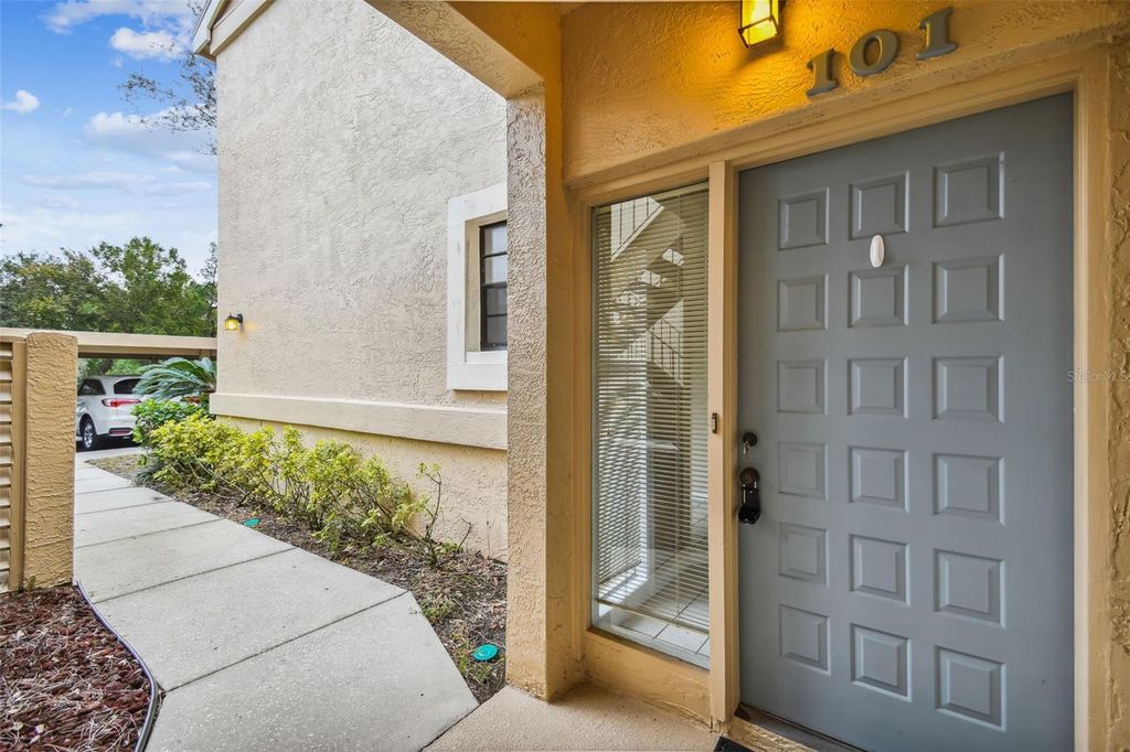 Photo of 101 Lindsay Lane, Oldsmar, FL 34677 (MLS # TB8457227)