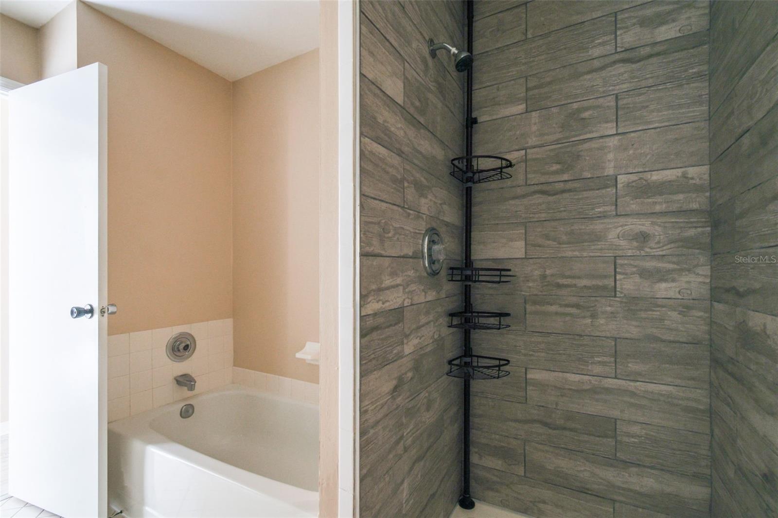 ST ANDREWS CONDO - Residential Lease