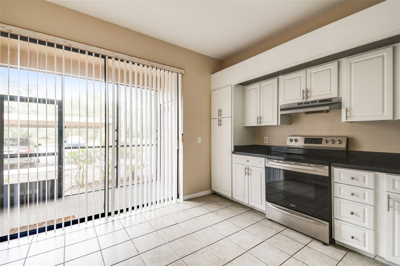 ST ANDREWS CONDO - Residential Lease