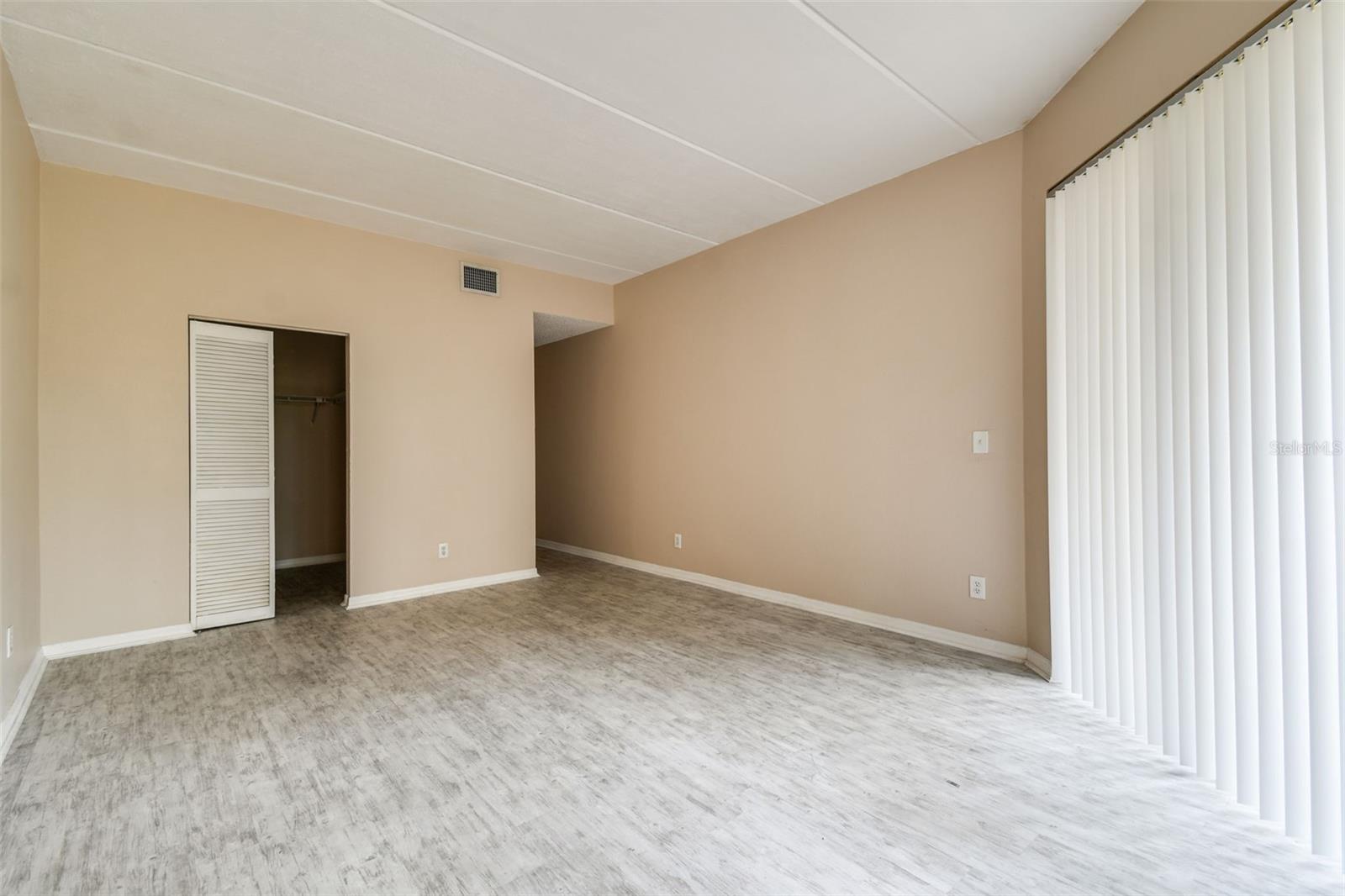 ST ANDREWS CONDO - Residential Lease