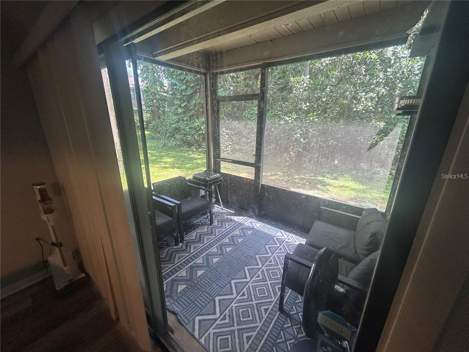 WINDHOVER CONDO - Residential Lease