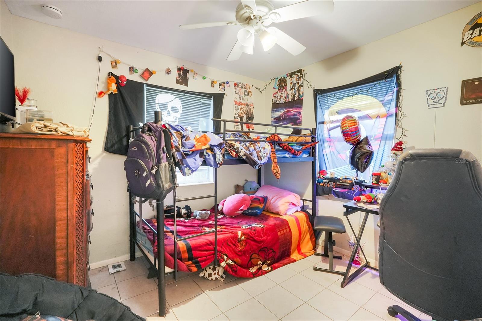 COUNTRY CLUB MANOR UNIT 1 - Residential