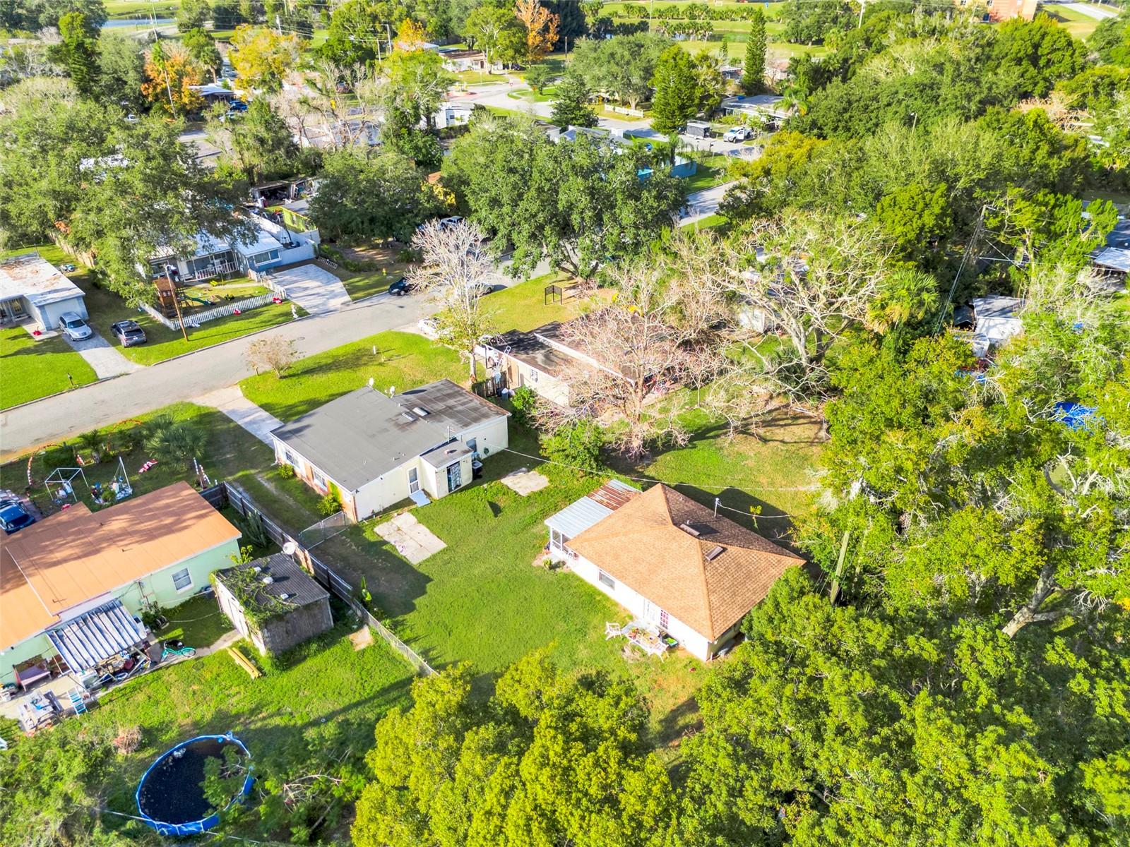 COUNTRY CLUB MANOR UNIT 1 - Residential