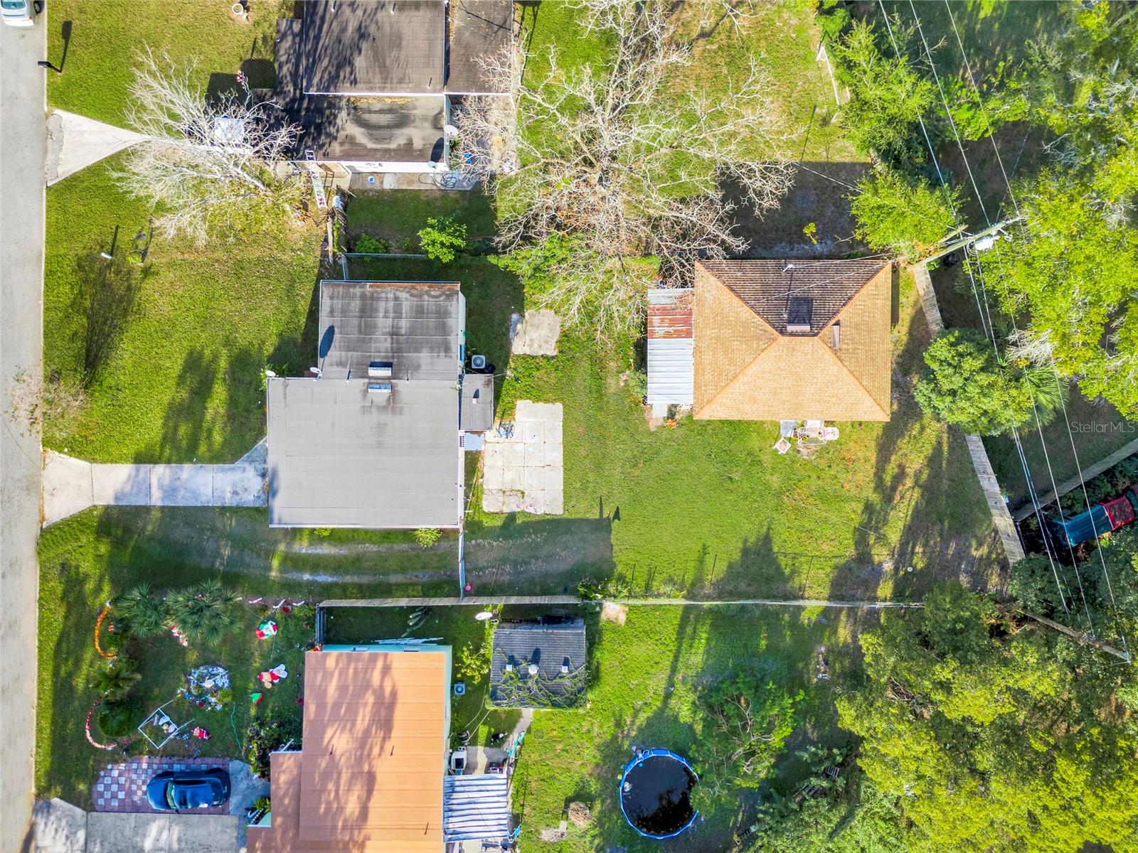 COUNTRY CLUB MANOR UNIT 1 - Residential