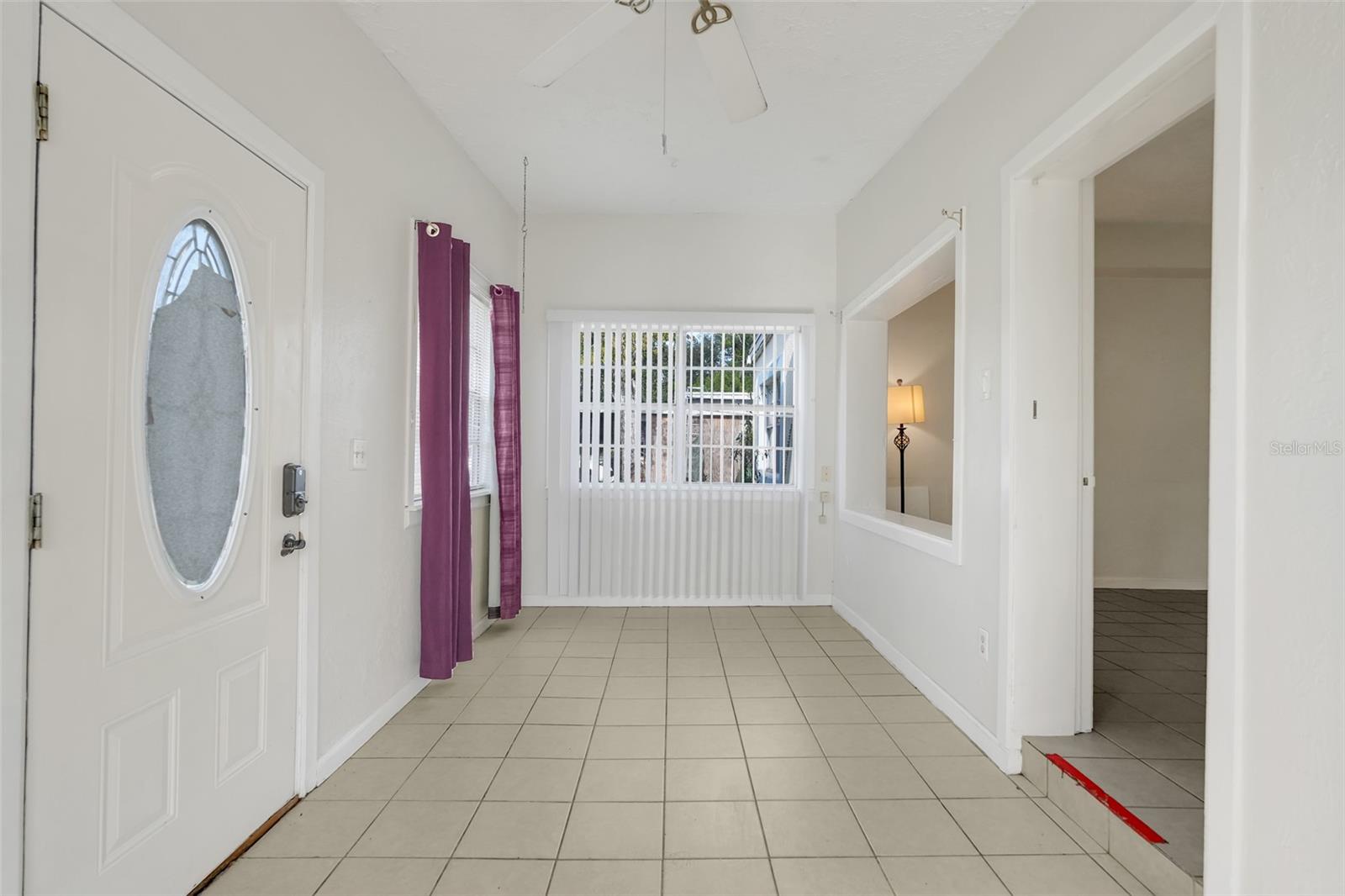 COUNTRY CLUB MANOR UNIT 1 - Residential