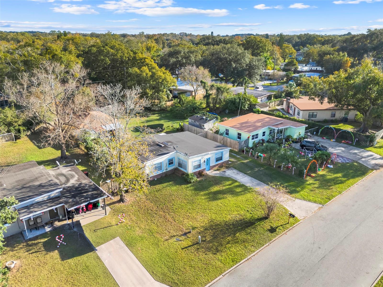 COUNTRY CLUB MANOR UNIT 1 - Residential