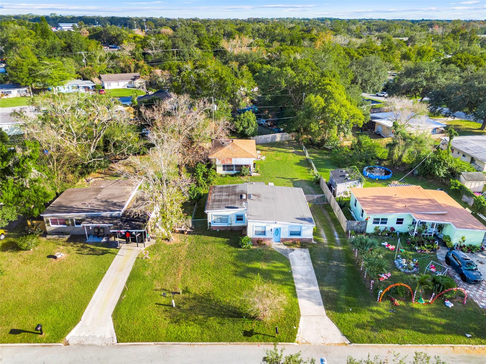 COUNTRY CLUB MANOR UNIT 1 - Residential