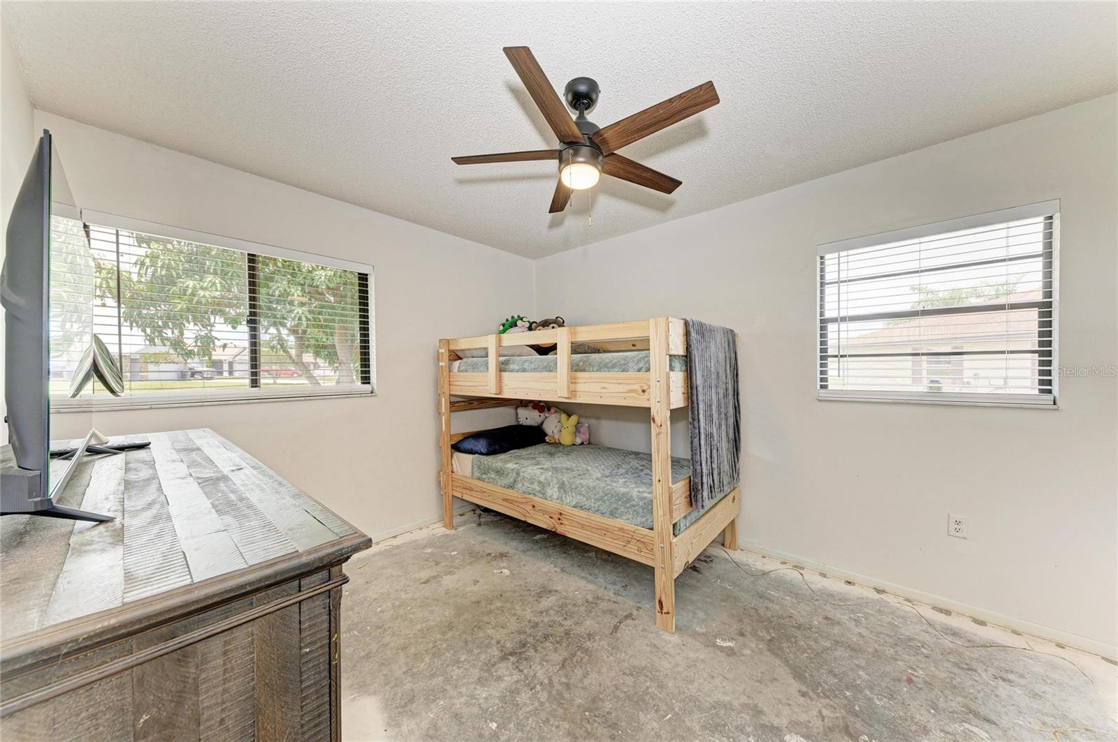 PLANTATION OAKS - Residential