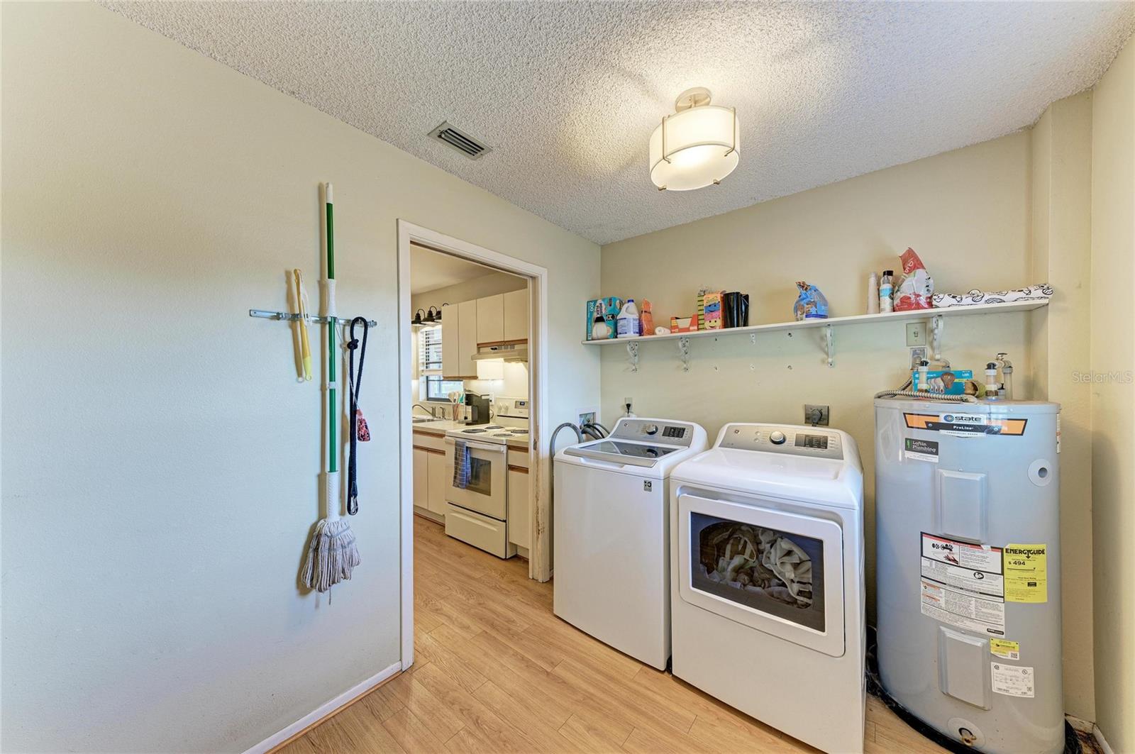 PLANTATION OAKS - Residential