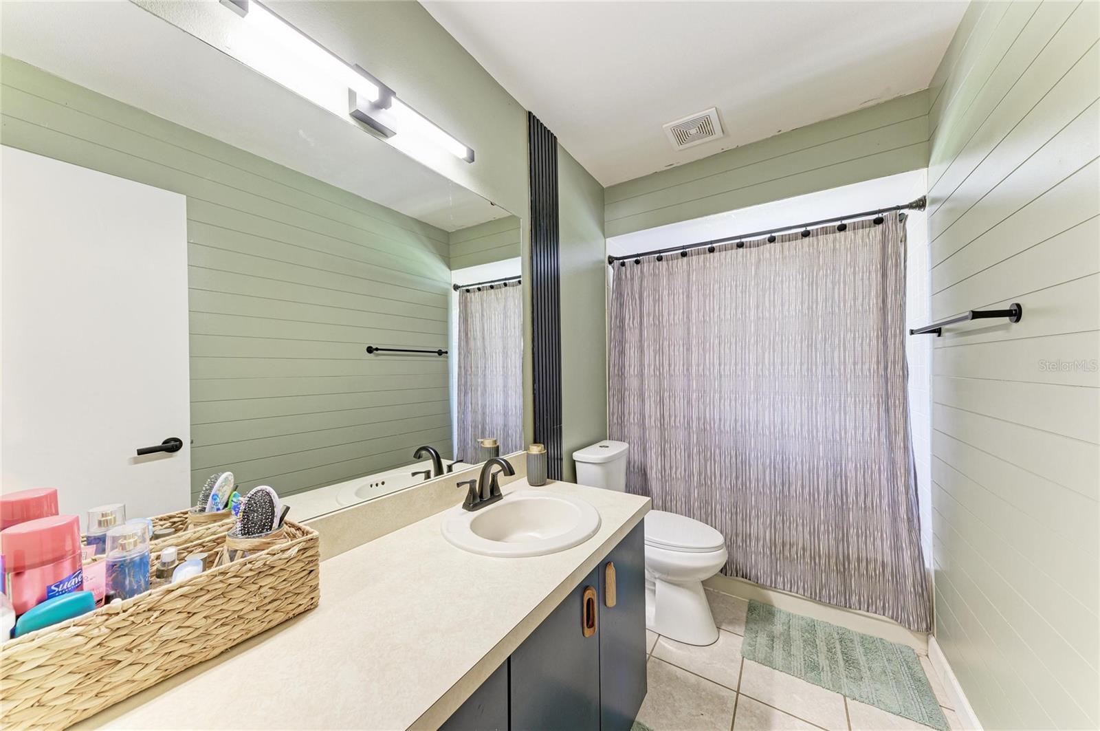 PLANTATION OAKS - Residential
