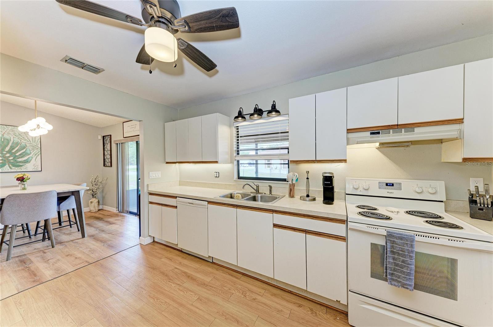 PLANTATION OAKS - Residential