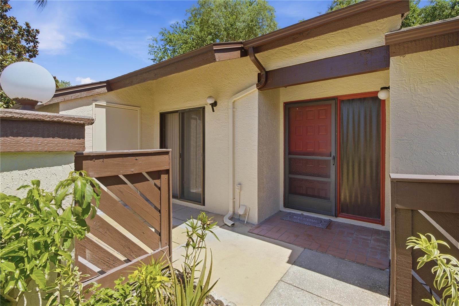 STRATHMORE GATE-EAST - Residential