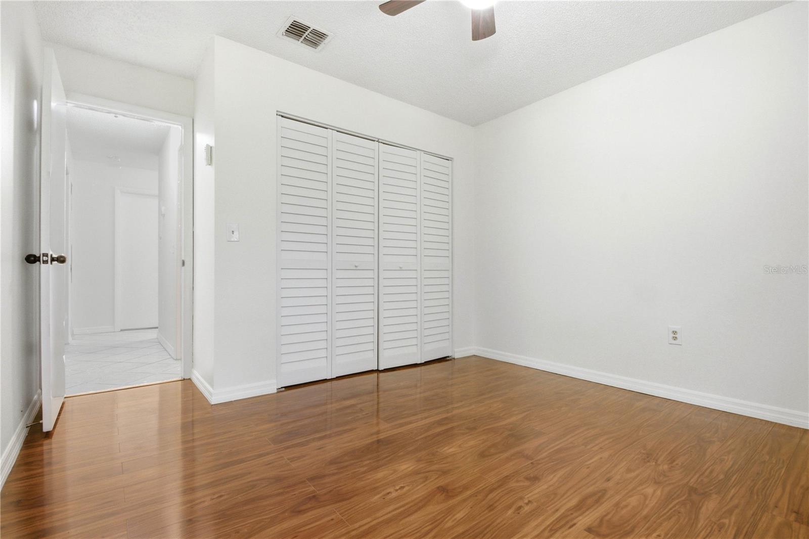 STRATHMORE GATE-EAST - Residential