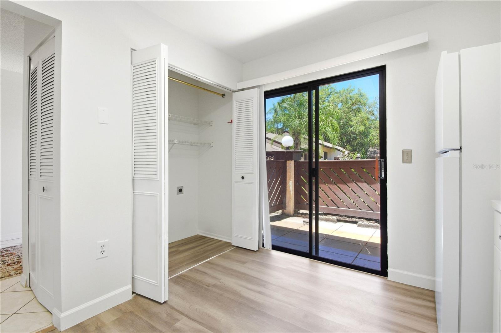 STRATHMORE GATE-EAST - Residential