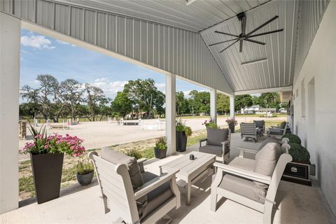 Tiny photo for 663 NW 80th Avenue, Ocala, FL 34482 (MLS # OM724025)
