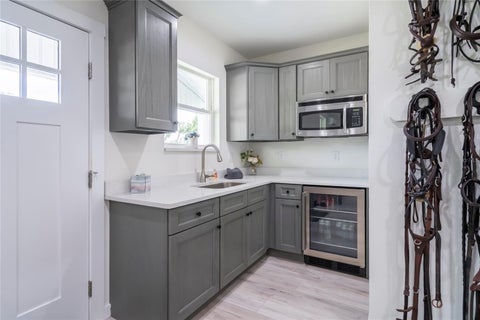 Tiny photo for 663 NW 80th Avenue, Ocala, FL 34482 (MLS # OM724025)