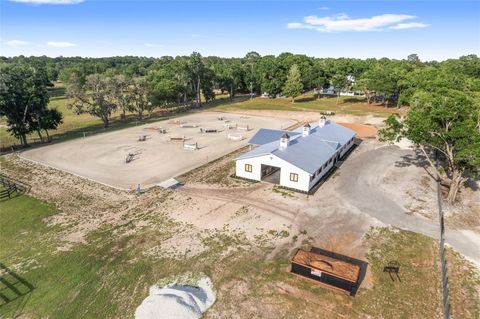 Tiny photo for 663 NW 80th Avenue, Ocala, FL 34482 (MLS # OM724025)