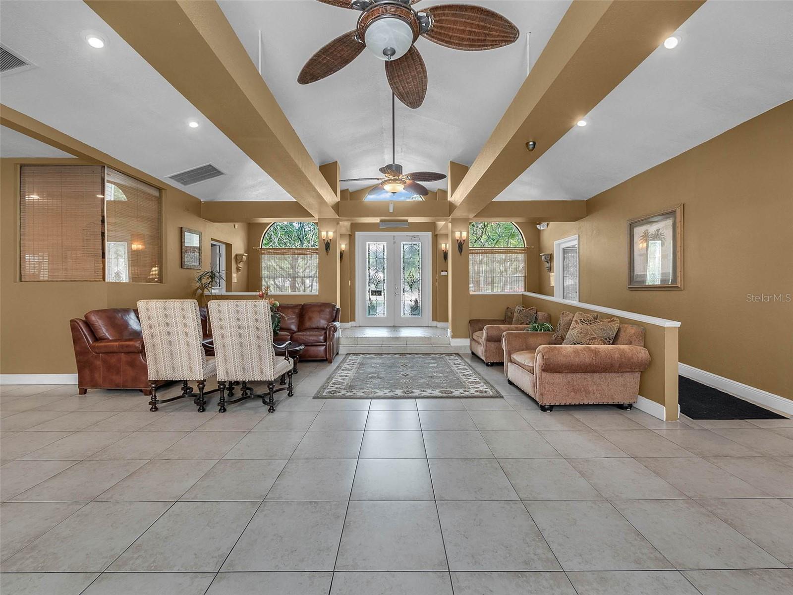 REGENCY PARK AT LAKE MARY A CONDO - Residential