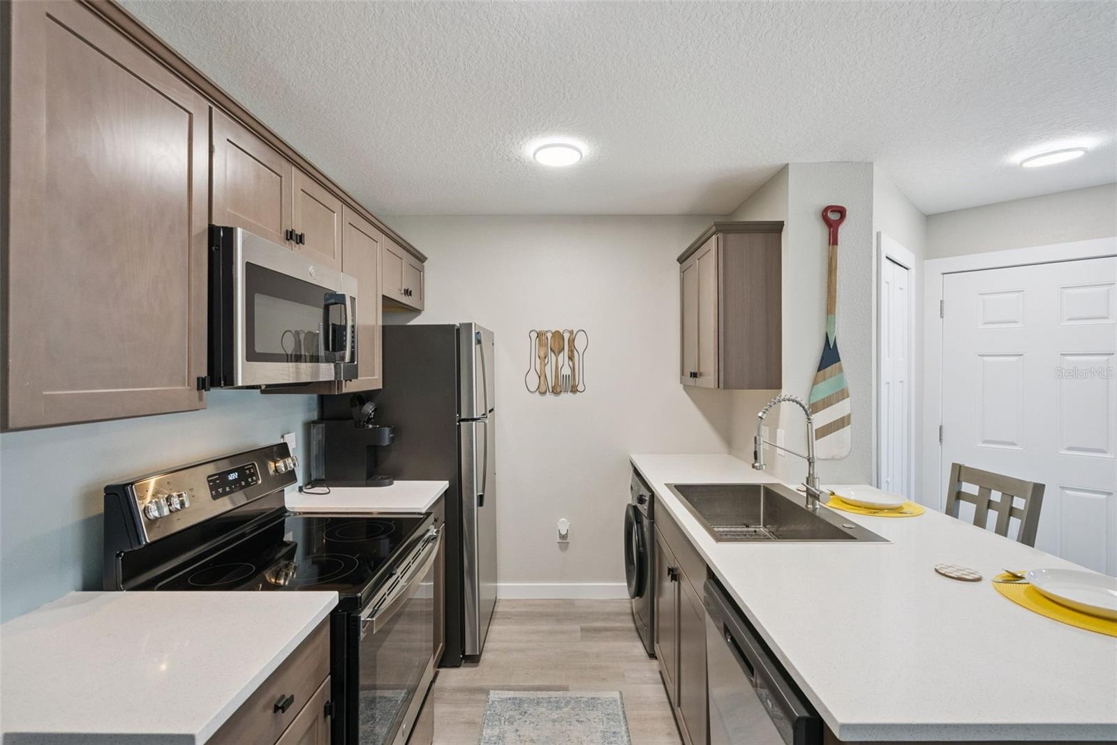 REGENCY PARK AT LAKE MARY A CONDO - Residential