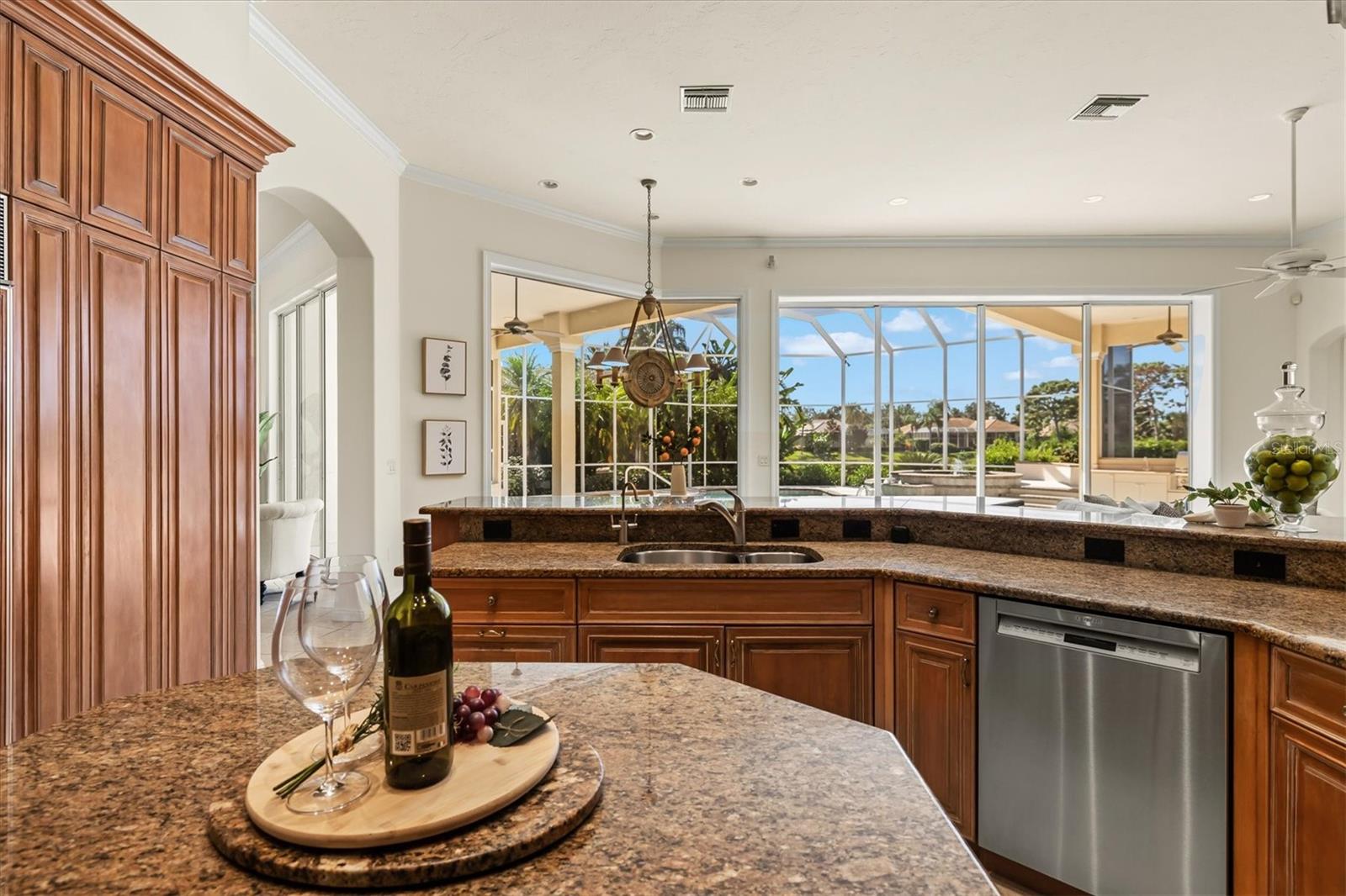 UNIVERSITY PARK COUNTRY CLUB - Residential