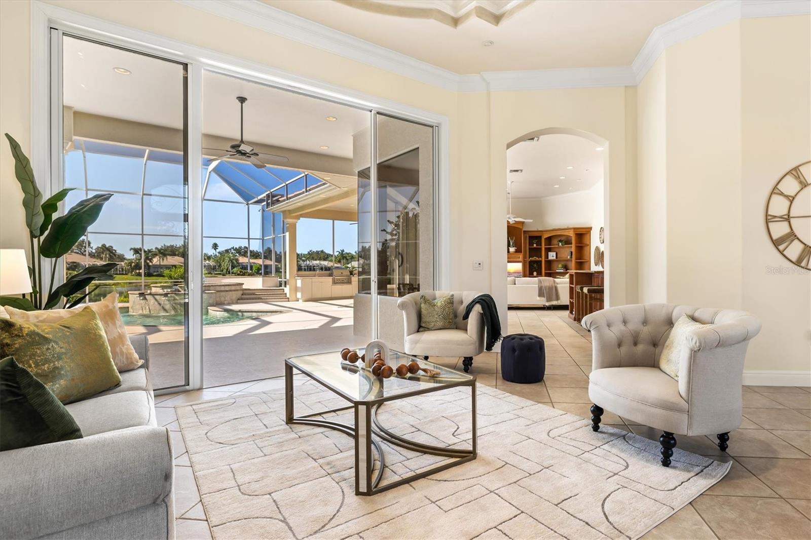 UNIVERSITY PARK COUNTRY CLUB - Residential