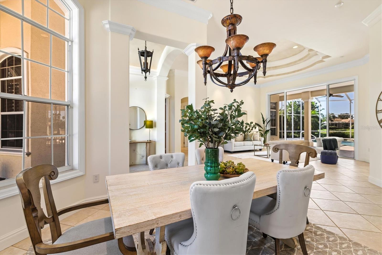 UNIVERSITY PARK COUNTRY CLUB - Residential