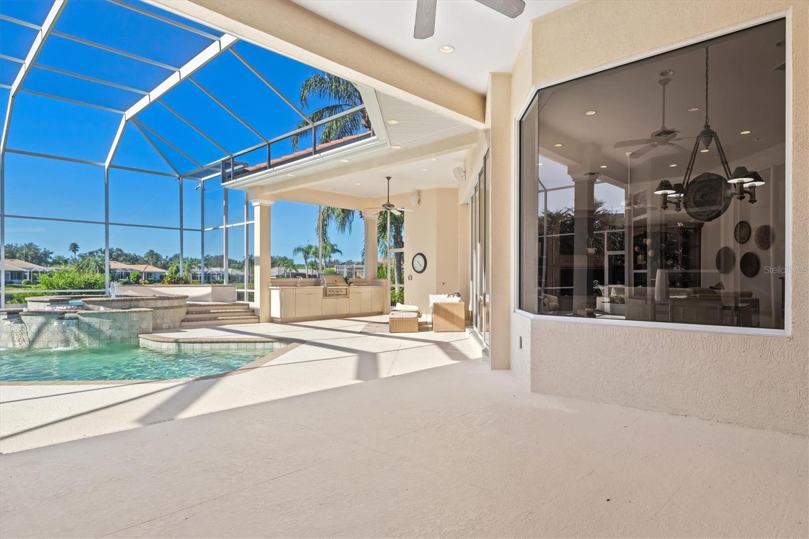 UNIVERSITY PARK COUNTRY CLUB - Residential