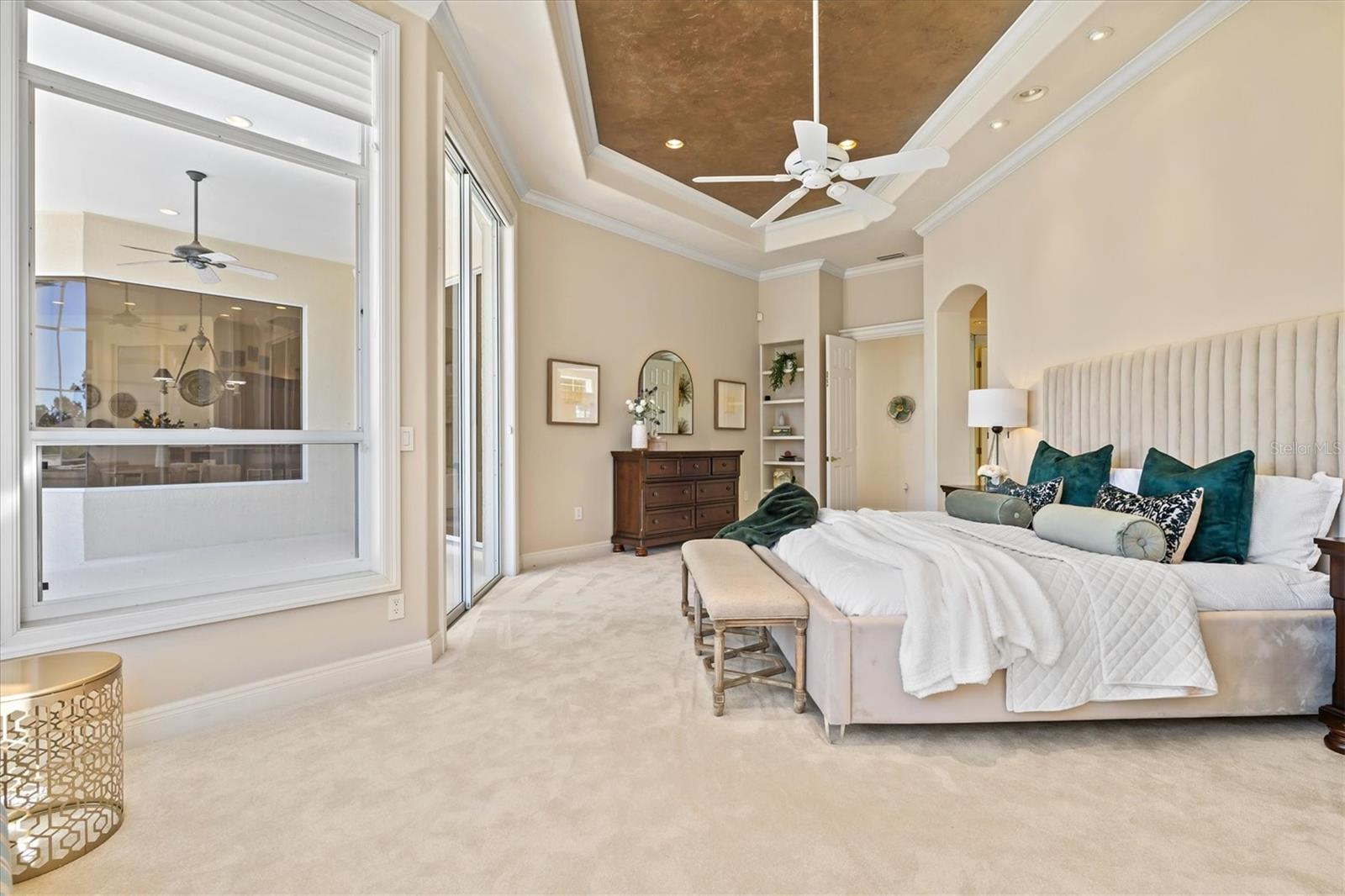 UNIVERSITY PARK COUNTRY CLUB - Residential