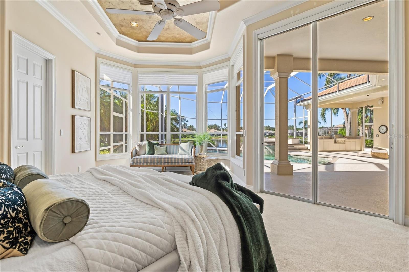 UNIVERSITY PARK COUNTRY CLUB - Residential