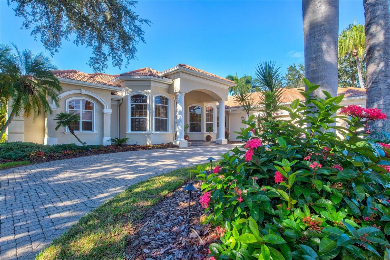 8168 COLLINGWOOD COURT