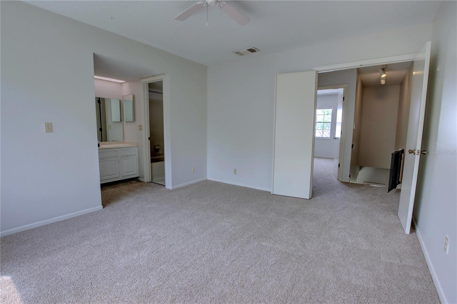 CYPRESS CREEK GOLF TWNHMS - Residential