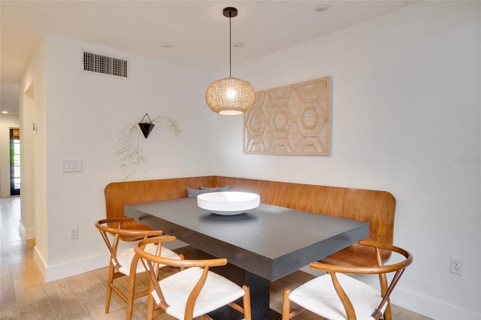 QUARTERS AT WINTER PARK CONDO - Residential Lease